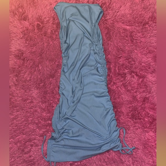 Drawstring Side Rib-knit Bodycon Dress - Picture 3 of 6